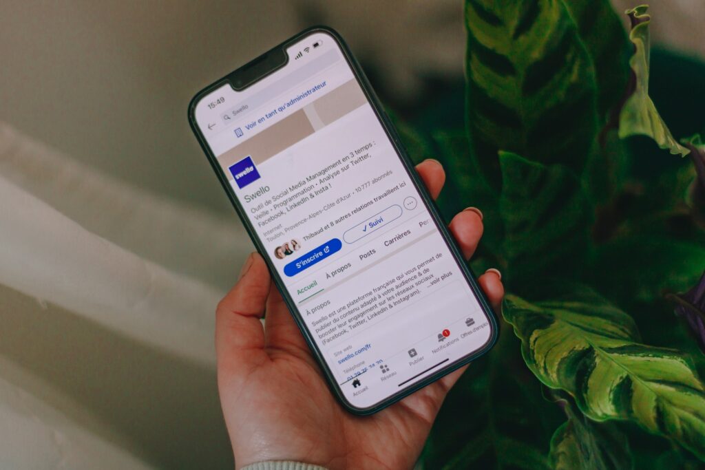 How I Got My First Freelance Client Using LinkedIn Posts